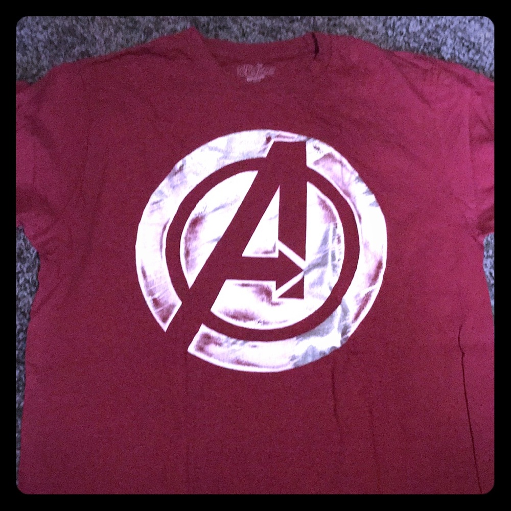 Marvel Avengers Logo Tshirt